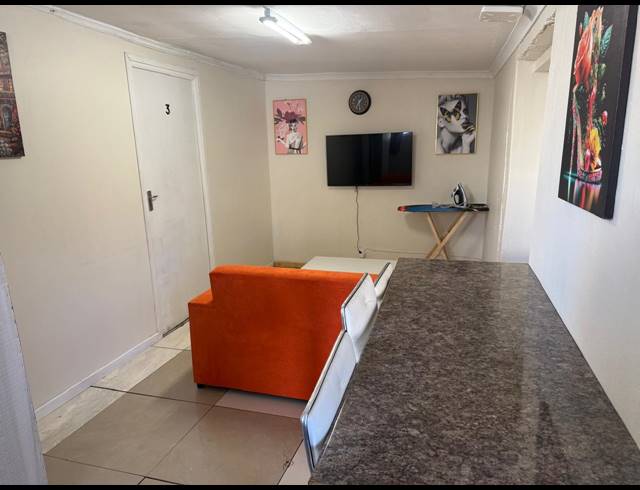 0 bed property to rent in WOODSTOCK